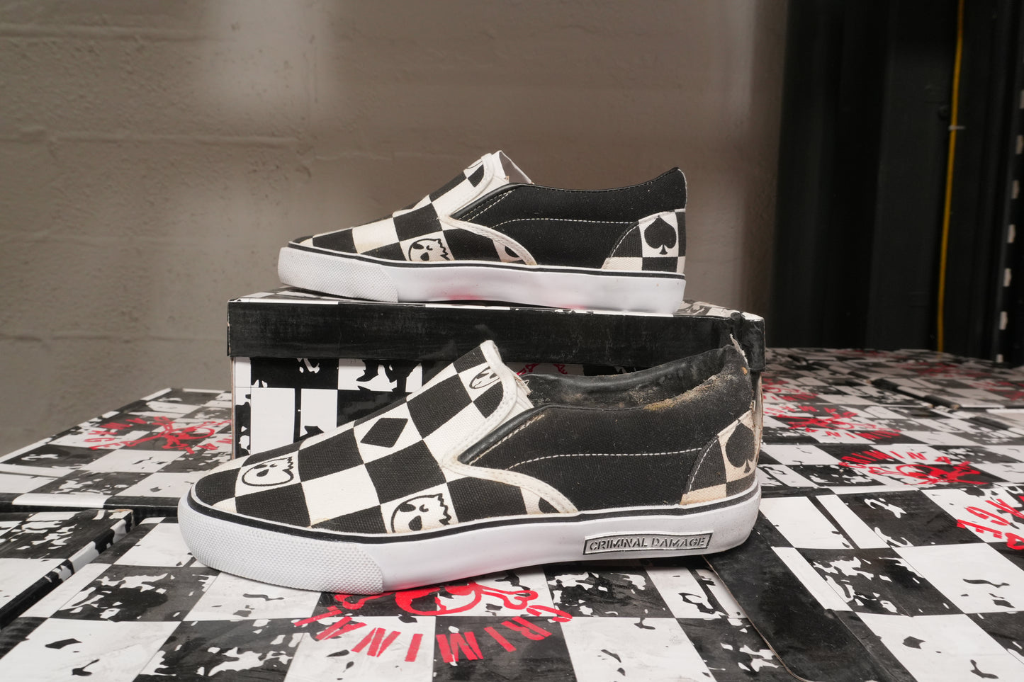 Criminal Damage Mixed B-Grade Trainers