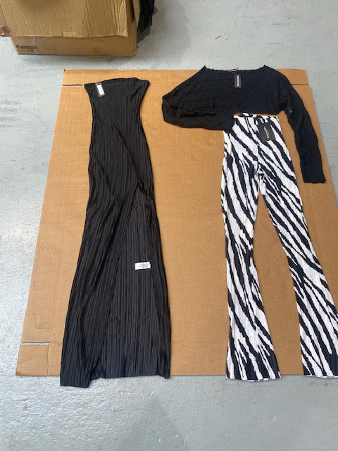 Pretty Little Thing Mixed Women's Clothing
